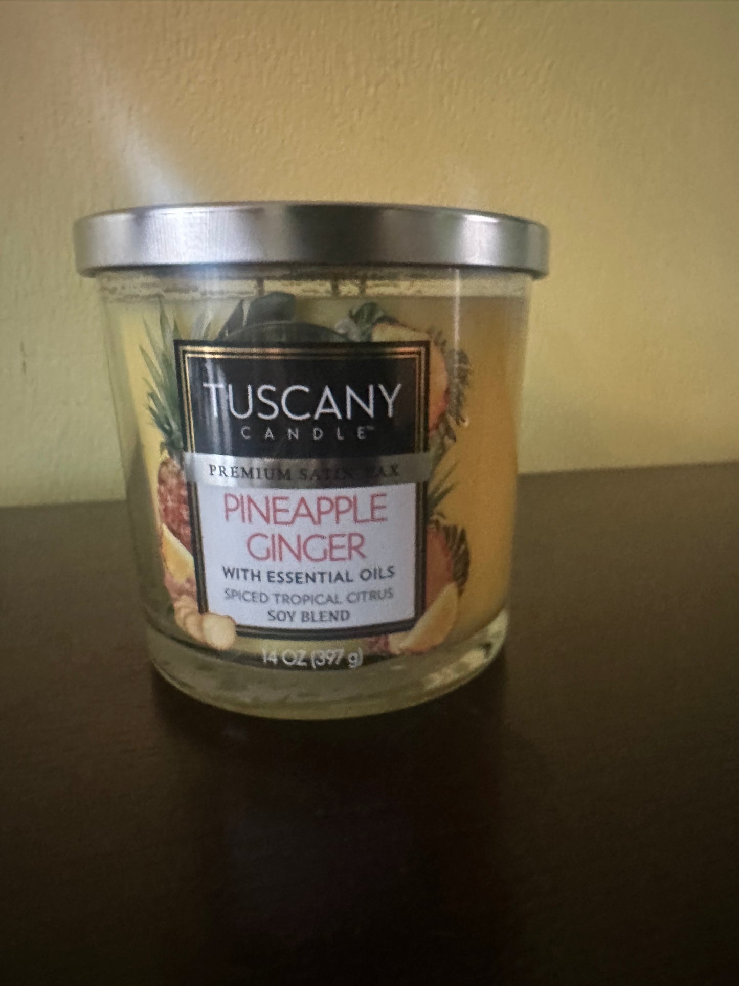 Fragrant gift candles